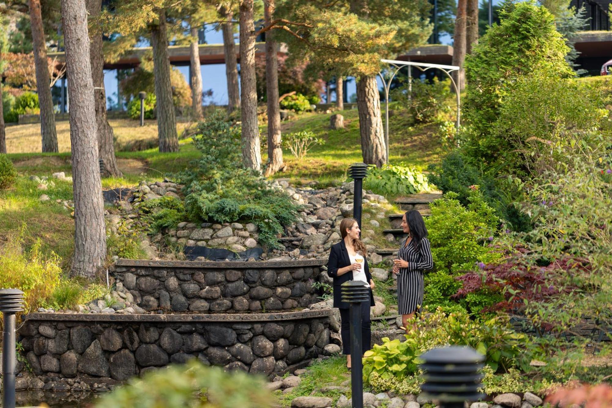 Saeroehus Hotel, Conference & Spa Buitenkant foto